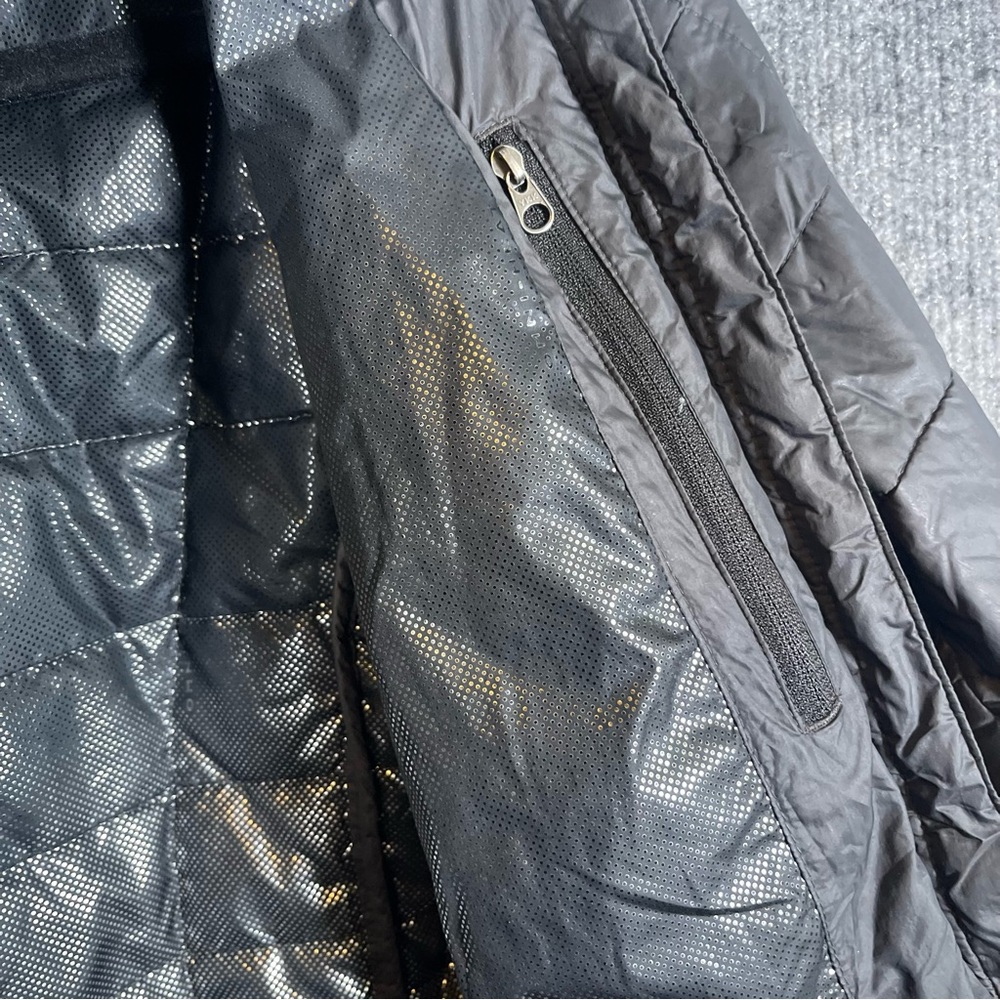 Columbia Men’s XS Black Omni Heat TurboDown 590TD Lightweight Puffer Zip Jacket - Picture 8 of 15